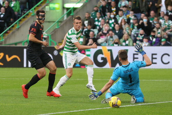 Turnbull on the double as Celtic cruise to Europa League win at raucous Parkhead - Vimarsana News