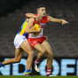 Colin O'Riordan extends stay with Sydney Swans