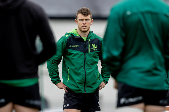 Tom Farrell's impressive return boosts Connacht's centre stocks - Vimarsana News