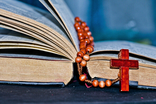 330,000 children victims of church sex abuse in France, report estimates - Vimarsana News