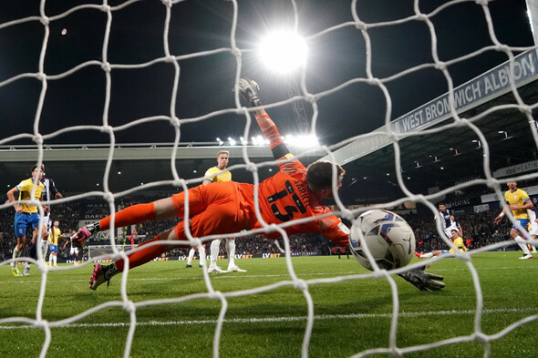 West Brom reclaim top spot as they see off Birmingham in uninspiring derby - Vimarsana News