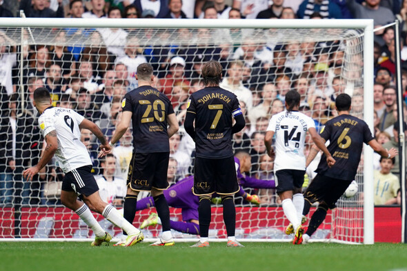Mitrovic on the double as Fulham romp to victory over QPR in west London derby - Vimarsana News