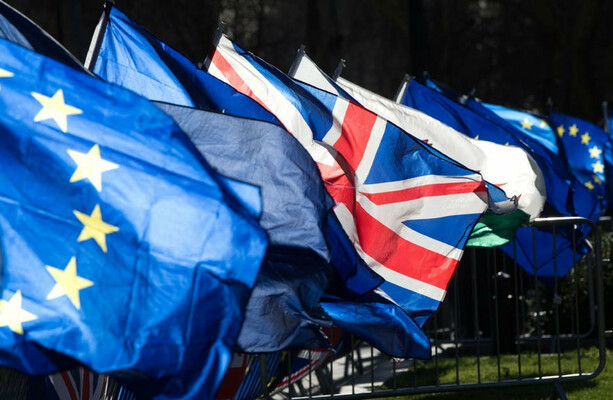 Bruxelles laisse entendre que les pourparlers n’incluront pas la révocation des juges de l’UE du protocole d’Irlande du Nord