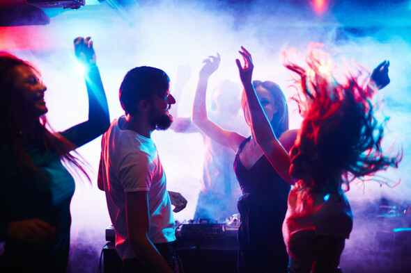 Nightclubs and entertainers gear up for reopening despite uncertainty and last minute decisions - Vimarsana News