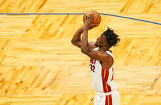 Butler nets 32 points as Heat roll over Hornets, James makes strong return for Lakers