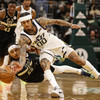 Jazz hold off NBA champion Bucks, Durant ejected in Nets' dominating win