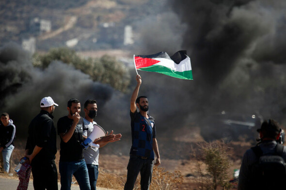 Simon Coveney to raise settlement and evictions during Israel-Palestine trip - Vimarsana News