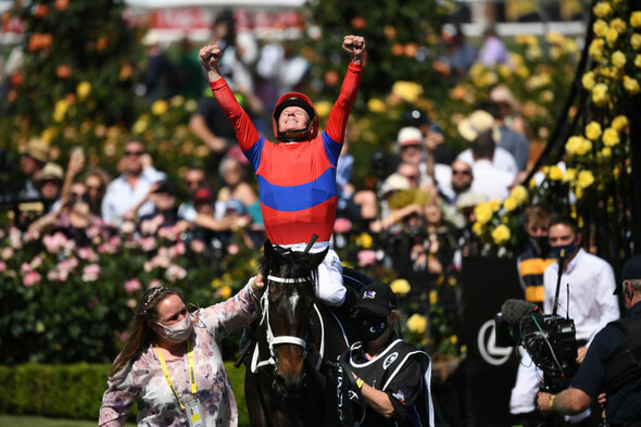Dream Melbourne Cup success for James McDonald and Verry Elleegant - Vimarsana News