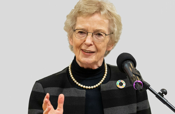 Mary Robinson dit que certains dirigeants mondiaux n’ont pas réussi à atteindre le «mode de crise» sur le changement climatique