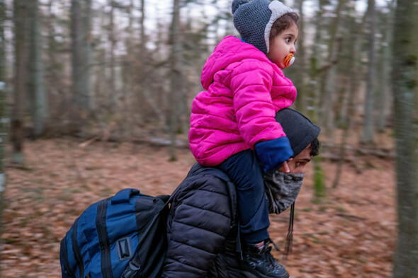 Opinion: The suffering of migrants at the border with Belarus is a result of EU migration policy - Vimarsana News