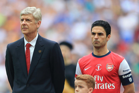 Current Arsenal manager Mikel Arteta (right) is keen to link up with former boss Arsene Wenger once again.
