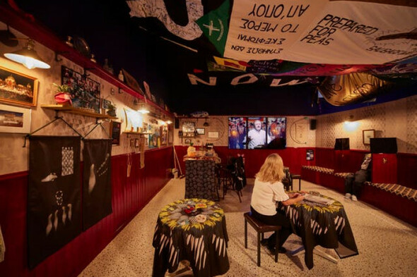 Belfast artist collective wins Turner Prize with Irish pub immersive installation - Vimarsana News