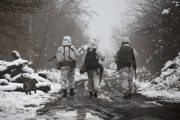 Explainer: What's happening on the Russia-Ukraine border and how likely is an invasion? - Vimarsana News
