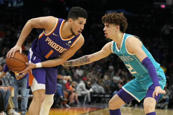 Booker catches form on return as Suns see off Hornets - Vimarsana News