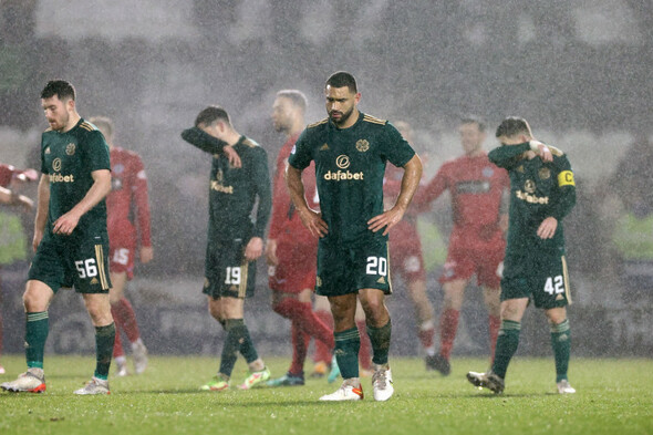 Celtic suffer surprise setback as Covid-hit St Mirren hold Hoops to stalemate - Vimarsana News