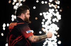 Smith eases past Wade to reach second World Championship final
