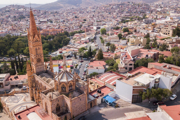 Carload of bodies found outside Mexican town hall where drug cartels are fighting - Vimarsana News