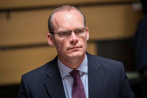 Coveney dodges questions on lockdown-breaking champagne bash at his department - Vimarsana News