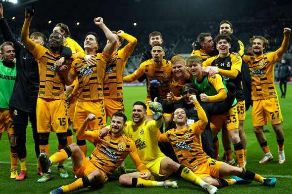 Wes Hoolahan's Cambridge beat Newcastle to cause mighty FA Cup upset - Vimarsana News