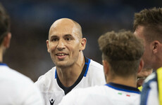 Sergio Parisse's Six Nations return put on hold