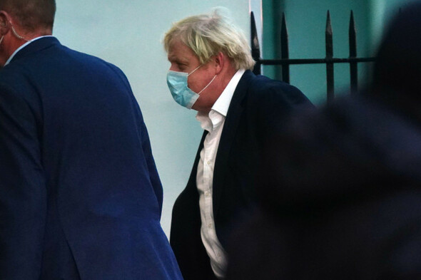Boris Johnson 'questioned' over No 10 party as claim of another lockdown breach emerges - Vimarsana News