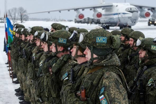 Russia moves more troops westwards amid Ukraine tensions - Vimarsana News