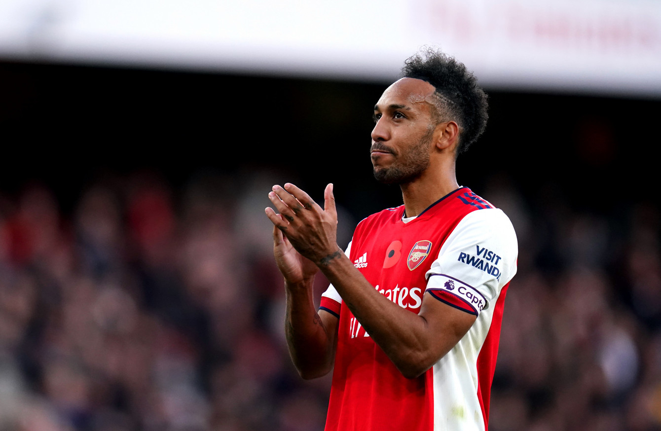 Pierre-Emerick Aubameyang 'completely healthy' after medical issue