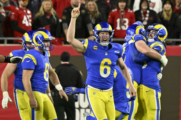 Rams stun Brady and the Buccs with last-gasp field goal to win dramatic play-off game - Vimarsana News