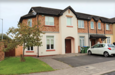 10​ ​properties​ on the market in Ireland for​ ​under​ ​€300,000