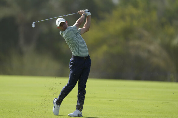 McIlroy two shots off the lead ahead of Dubai Desert Classic final round - Vimarsana News