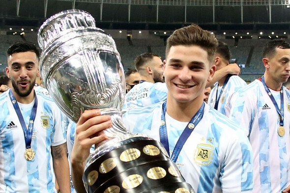 Argentina forward Julian Alvarez seals move to Manchester City - Vimarsana News