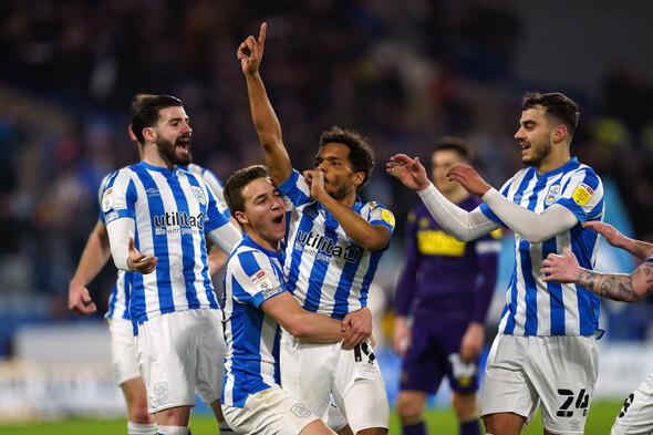 Huddersfield finally break down 10-man Derby to move into play-off spots - Vimarsana News