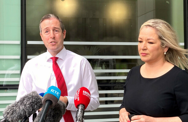 Qu’arrive-t-il à Stormont maintenant que Paul Givan a démissionné de son poste de premier ministre ?