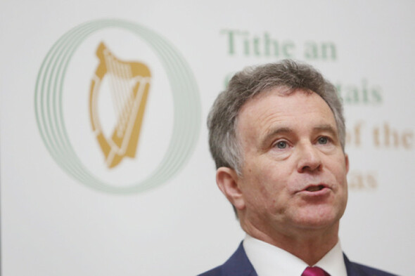 Seán Fleming apologises for advising people to tackle high cost of living by switching suppliers - Vimarsana News