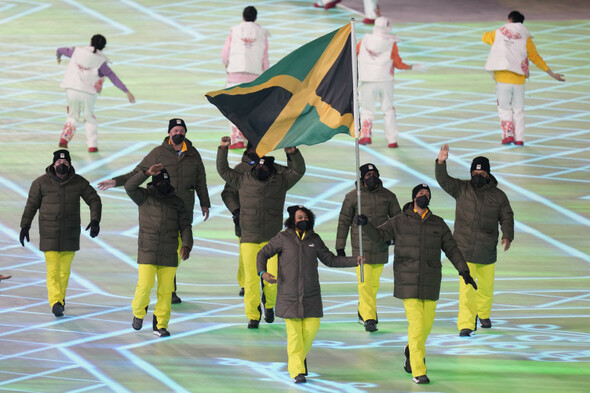 Jamaica's bobsleigh crew honoured to carry on 'Cool Runnings' legacy at Winter Olympics - Vimarsana News