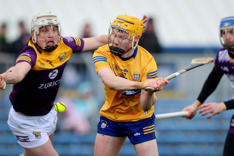 Shane Meehan scores Clare's first goal. 