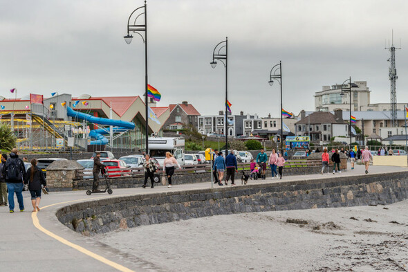 Galway councillors revoke plans for temporary cycleway in Salthill - Vimarsana News