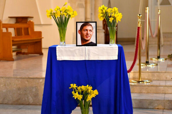 Emiliano Sala felt pressured into making record transfer, mother tells inquest - Vimarsana News