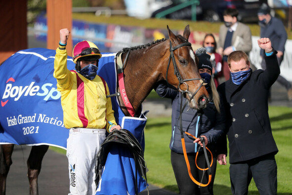 Freewheelin Dylan on the road to Aintree - Vimarsana News