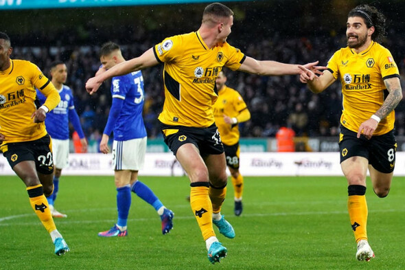 Wolves beat out-of-form Leicester to maintain Champions League challenge - Vimarsana News