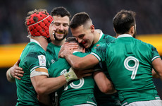 Ireland rack up 57 points after red card forces Italy down to 13 players