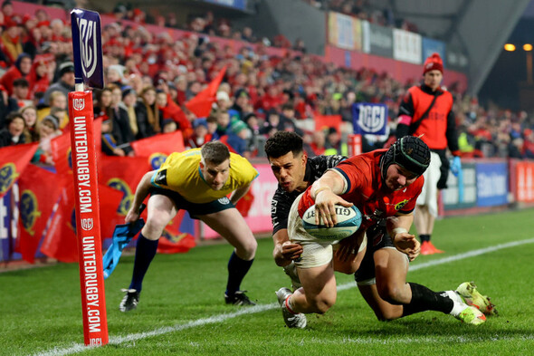 Munster put out the Dragons' fire en route to thumping ten-try win - Vimarsana News