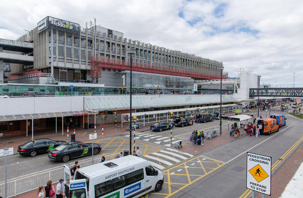 DAA obtient le feu vert pour la nouvelle zone de dépôt et de dépôt payante à l’aéroport de Dublin