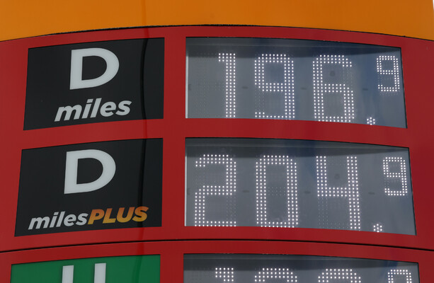 'Panic buying will only make the situation worse,' say Ireland's oil and fuel suppliers - TheJournal.ie