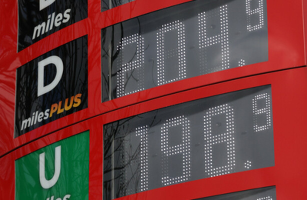 Le Cabinet signera demain la réduction de la taxe d’urgence sur les carburants