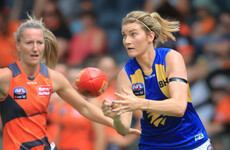 Kelly scores first goal of the season, Goldrick helps Melbourne to top of table