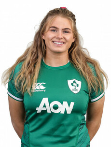'The world is her oyster,' as Ireland star Wall returns to hit Six Nations goal