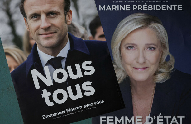 De nouveaux sondages montrent que la leader française d’extrême droite Marine Le Pen réduit l’écart avec Emmanuel Macron