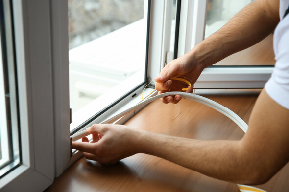 'Seal windows to keep rooms cosy': Easy home maintenance tasks that'll save you money - Vimarsana News