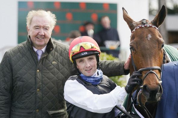 Piz Badile keeps Derby dream alive with Ballysax win - Vimarsana News